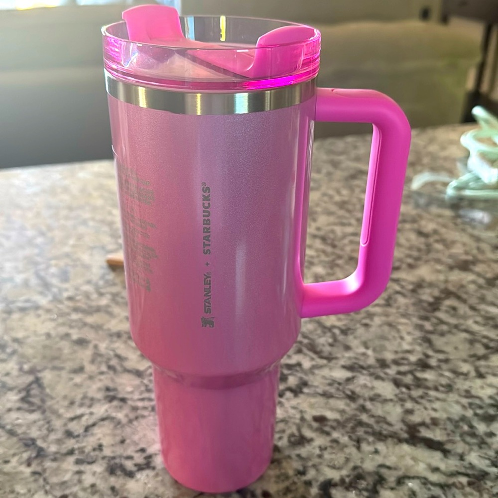 Stanley Starbucks Edition Brand new never used excellent condition!